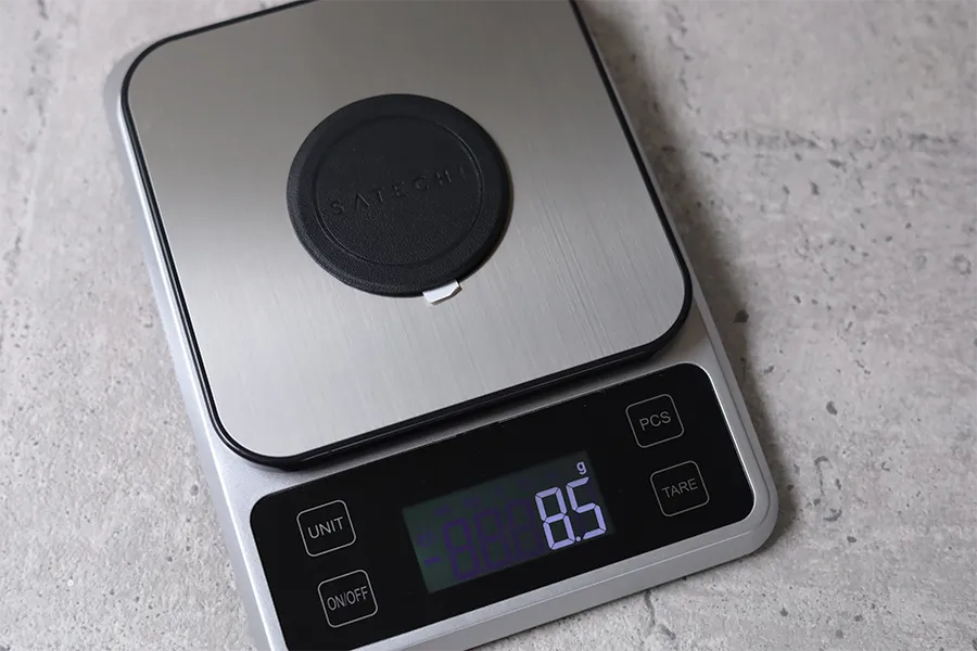 SATECHIマグネットステッカーの重量は8.5g