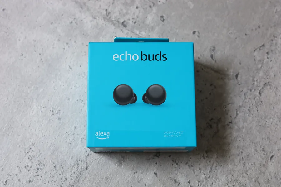 echo budsの外箱