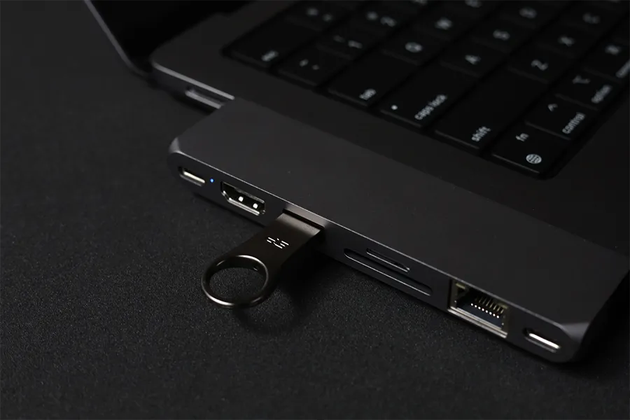 Satechi USB-C Proハブ Max 8i-in2はUSB-A使った部分