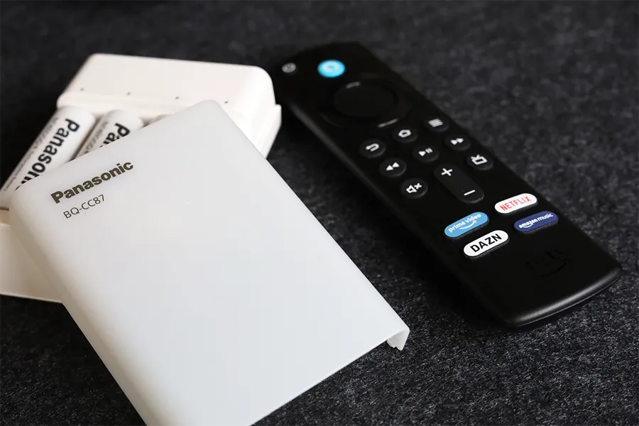 エネループと専用USB急速充電器とFire TV Stick