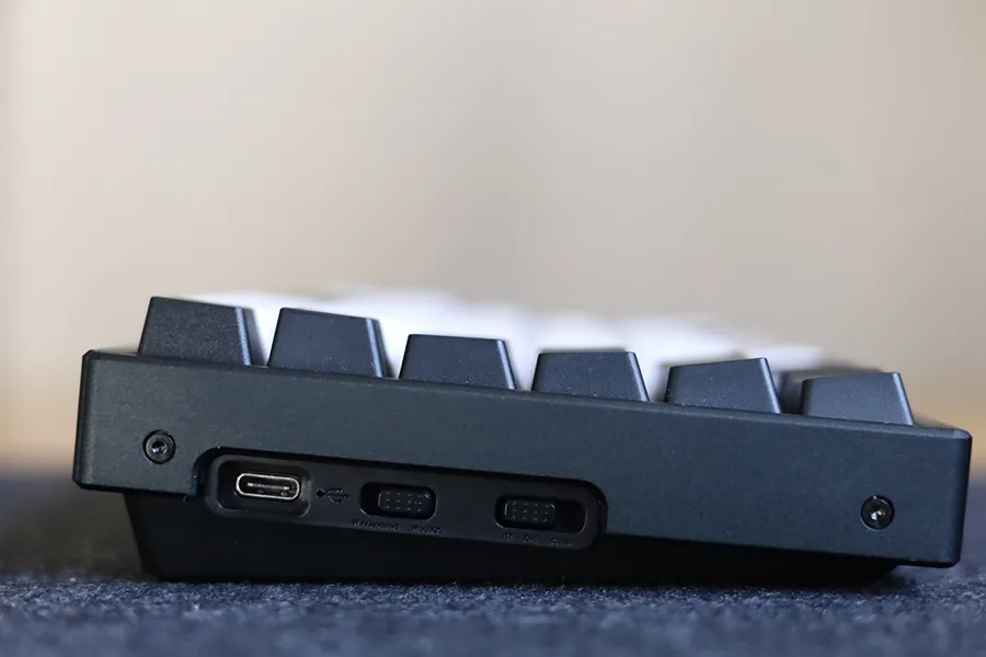 Keychron K2(Hot-swappable)の側面角度なし
