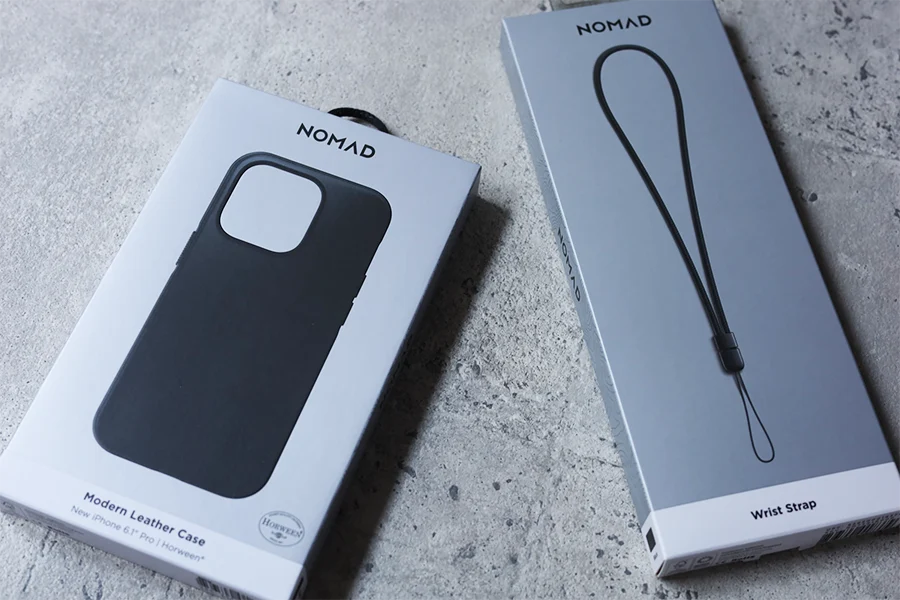iPhone 14 Pro用のNOMADホーウィンレザーケース ストラップの外箱