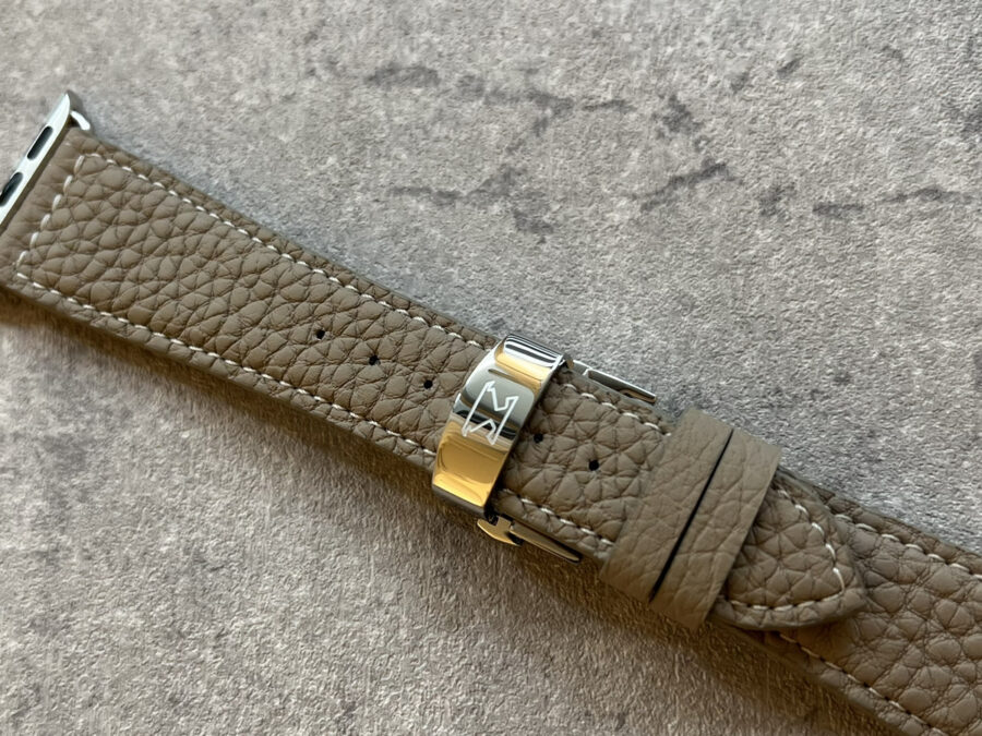 EPONAS(エポナス)Apple Watch用レザーバンドのロゴ