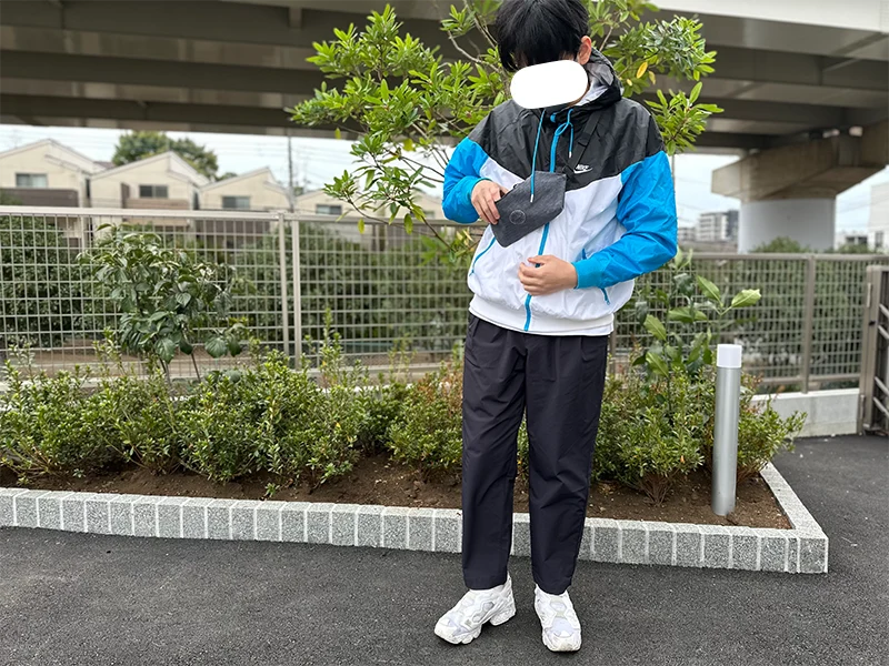 付属のポーチ