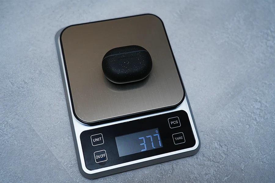 SOUNDPEATS Mini Pro HSの重量は約37g