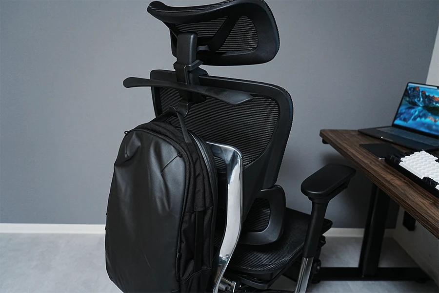 COFO Chair Premiumにバックパック