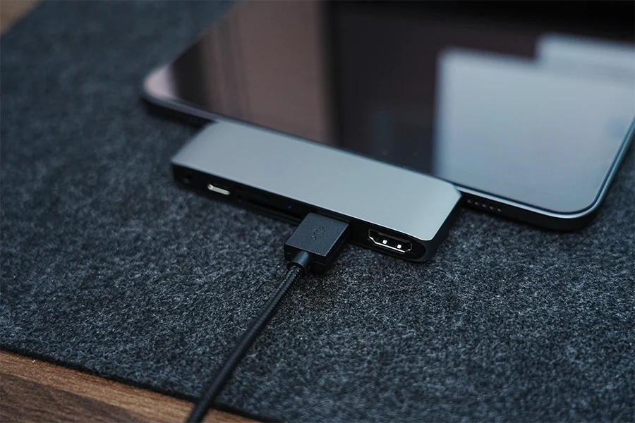 satechi USB-C MOBILE PRO SDのUSB-A