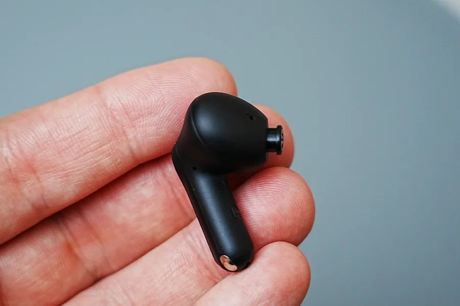 SOUNDPEATS Capsule3 Pro本体サイド