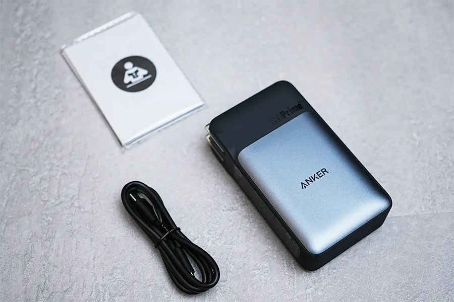 Anker733 PowerBank(GaNPrime PowerCore 65W)の付属品