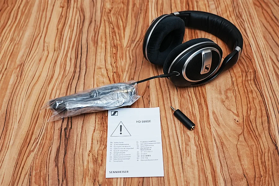 ゼンハイザーHD 599 SE付属品