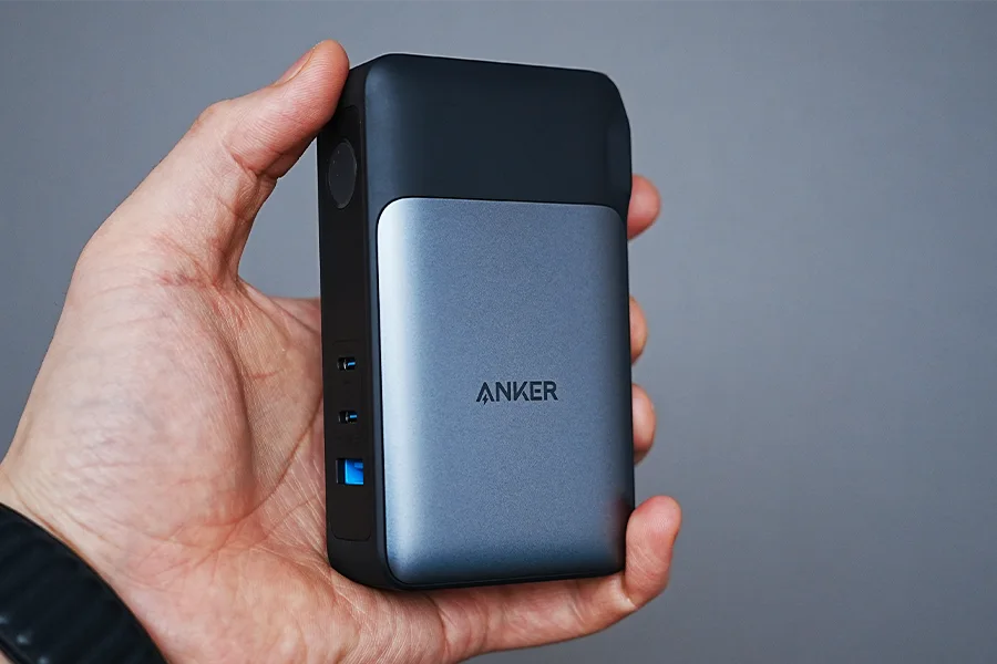 MacBook Air/Pro 13インチのおすすめモバイルバッテリー2位：Anker 733 Power Bank (GaNPrime PowerCore 65W)