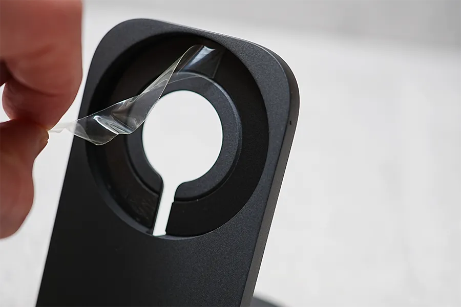 NOMAD MagSafe Mount Standテープはがして使う