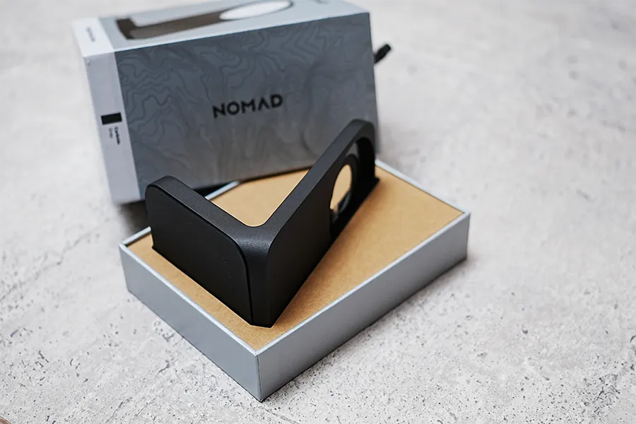 NOMAD MagSafe Mount Standの梱包はぶれないようにされてる