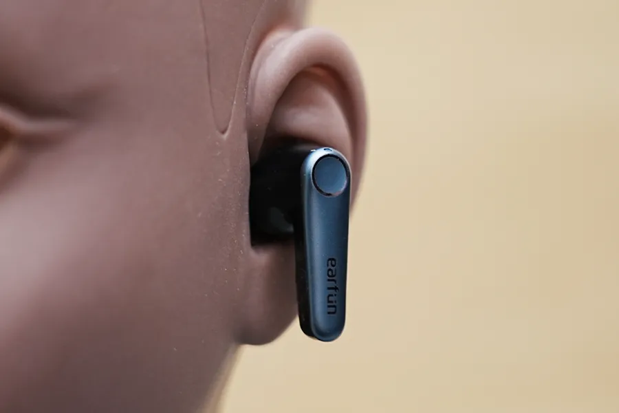 EarFun Air Pro 3の前面アップ