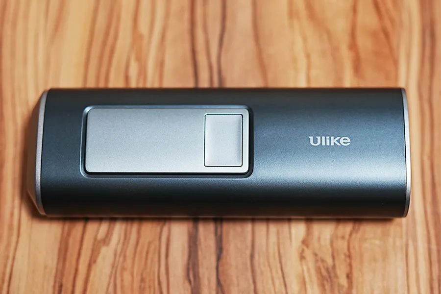 Ulike(ユーライク)脱毛器「Air2 IPL」の表面