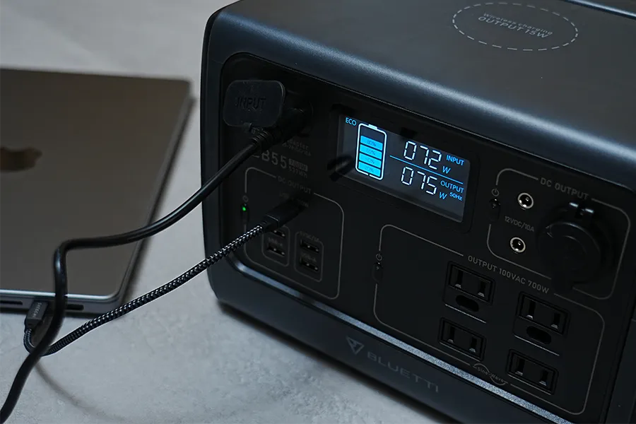 パススルー充電可能