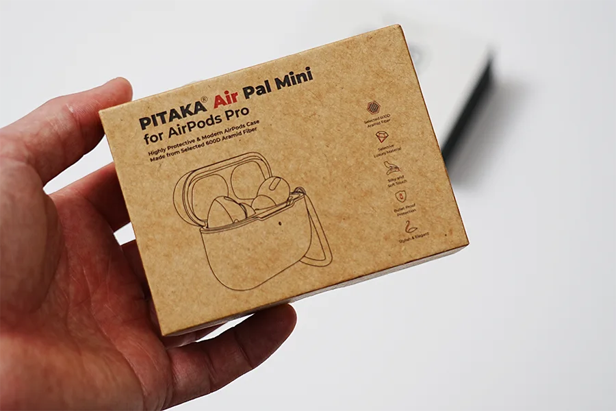 PITAKA MagEZ Case for AirPods Pro 2旧型パッケージ