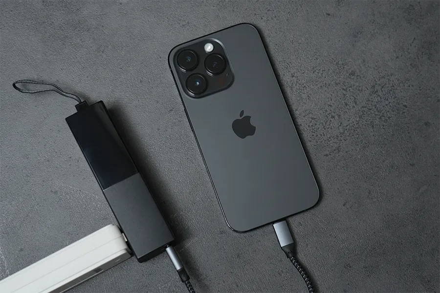 Anker 511 Power Bank (PowerCore Fusion 5000)でiPhone充電