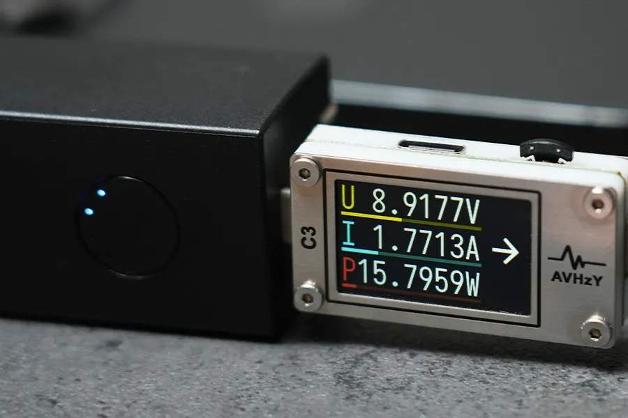 Anker 511 Power Bank (PowerCore Fusion 5000)のモバイルバッテリー状態での出力15W