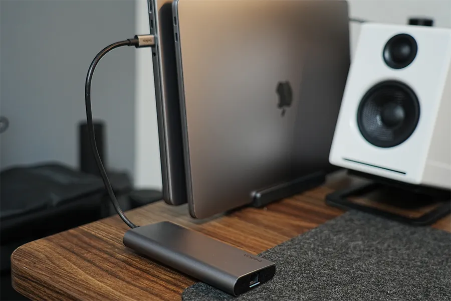 MacBookをクラムシェルでも使える