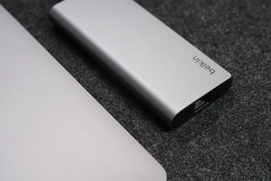 Belkin Connect USB-C 7-in-1 マルチメディアハブの美しいデザイン