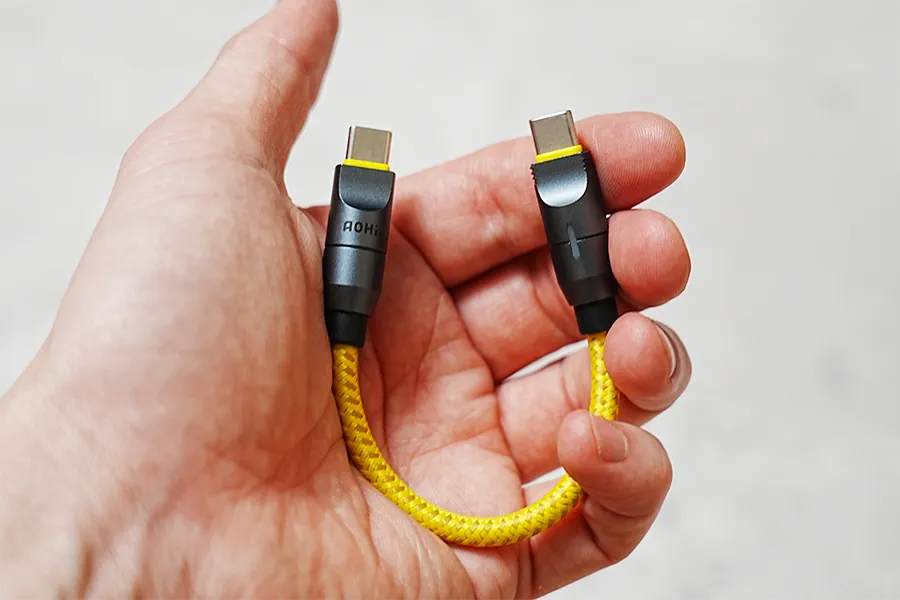 AOHiモジュラー式急速充電セットのショートケーブルは曲げに対応