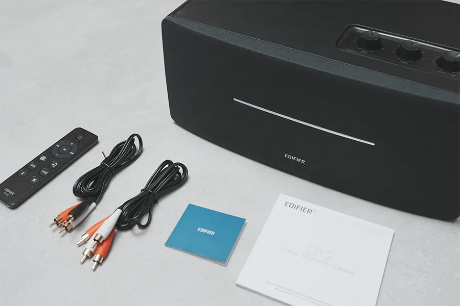 EDIFIER D12の付属品すべて