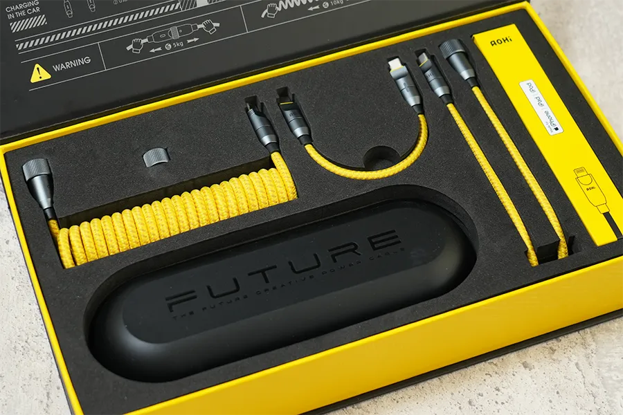 AOHiモジュラー式急速充電セットの開けた状態