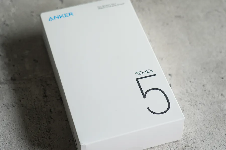 Anker 537 Power Bank (PowerCore 24000, 65W) モバイルバッテリーのパッケージ_