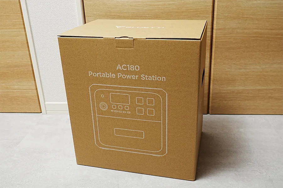 ポータブル電源BLUETTI AC180の梱包状態