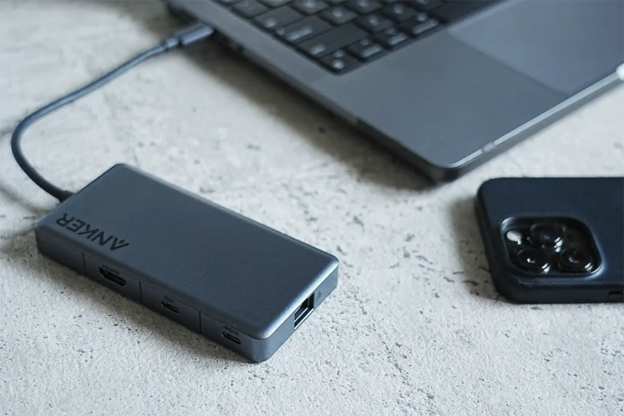 Anker 341 USB-Cハブ 7-in-1のiPhone