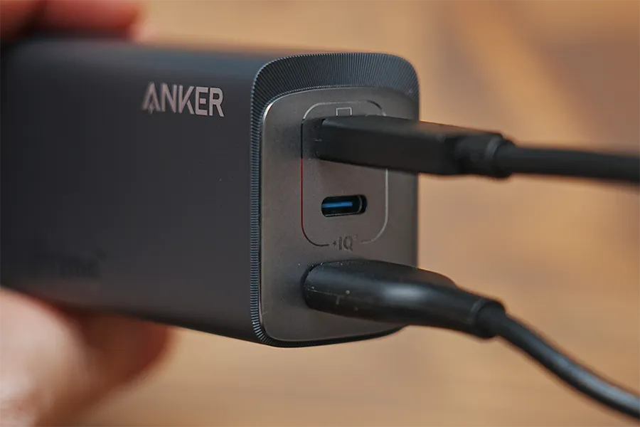 Anker 737 Charger (GaNPrime 120W)の2ポート使用