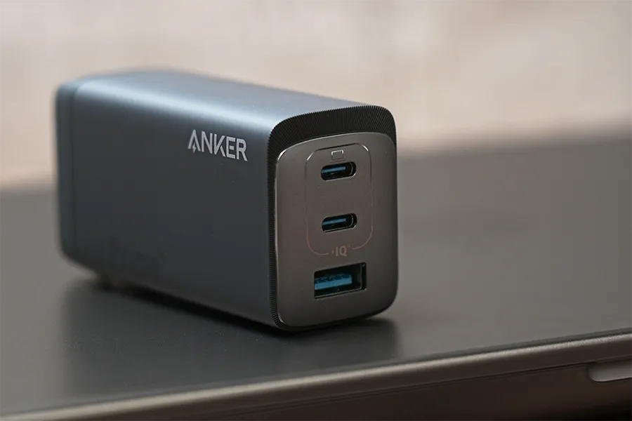 MacBook Pro 14/15/16インチおすすめ充電器Anker 737 Charger (GaNPrime 120W)