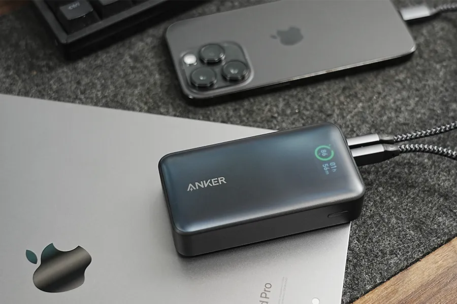 【iPhoneのみ充電】iPhone 15シリーズおすすめモバイルバッテリーのAnker Power Bank (10000mAh, 30W)