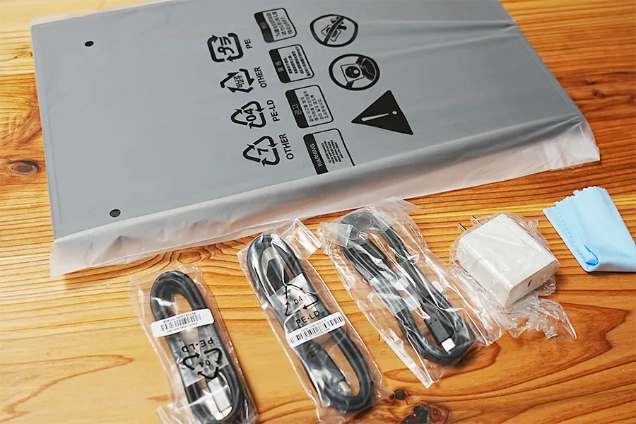 【INVPM501】InnoViewモ バイルモニター18.5 の付属品