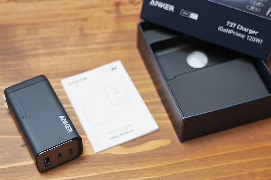 Anker 737 Charger (GaNPrime 120W)の付属品