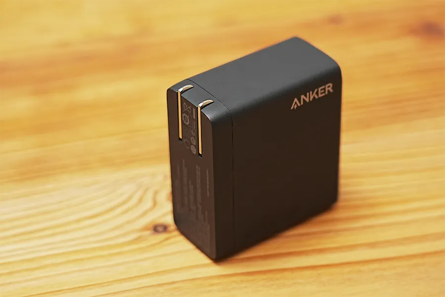 Anker 747 Charger (GaNPrime 150W)はプラグ収納型