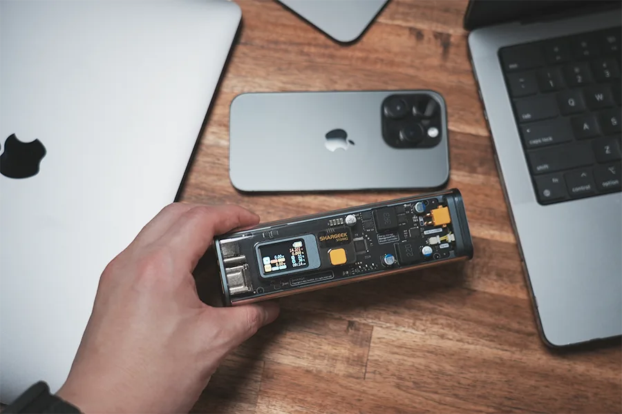 Apple製品を同時に充電できる