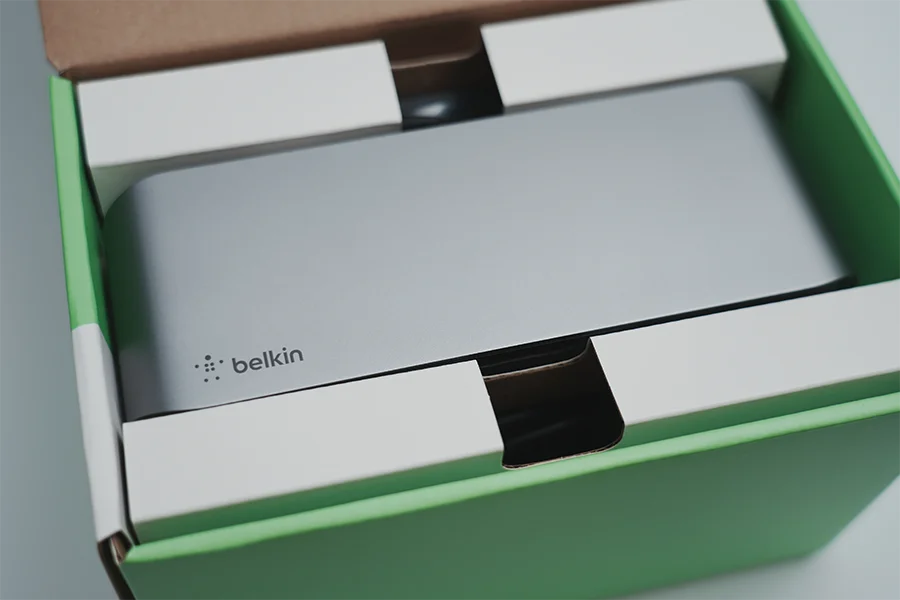 Belkin CONNECT Pro Thunderbolt 4 Dockの本体