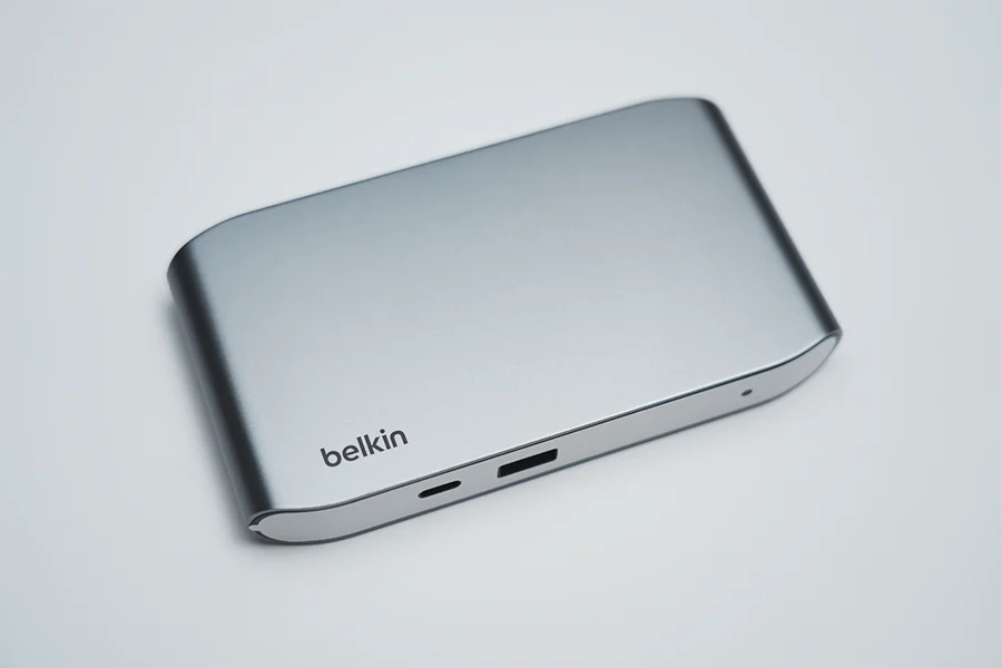 Belkin 5-in-1 Thunderbolt 4 5-in-1 Core Hubの本体