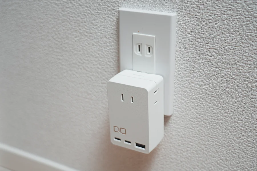 CIO Polaris CUBE WALLを差し込んだ状態