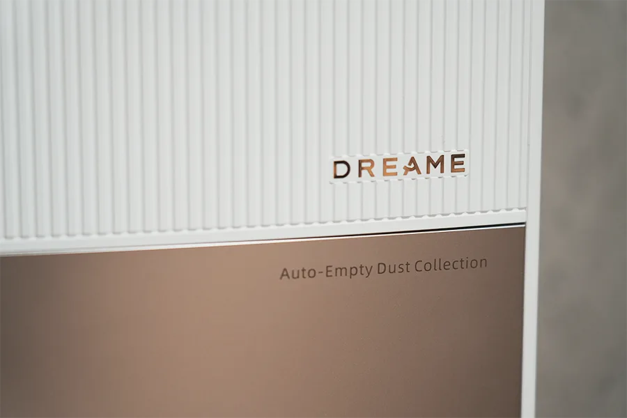 DreameBot L20 Ultra ロゴ