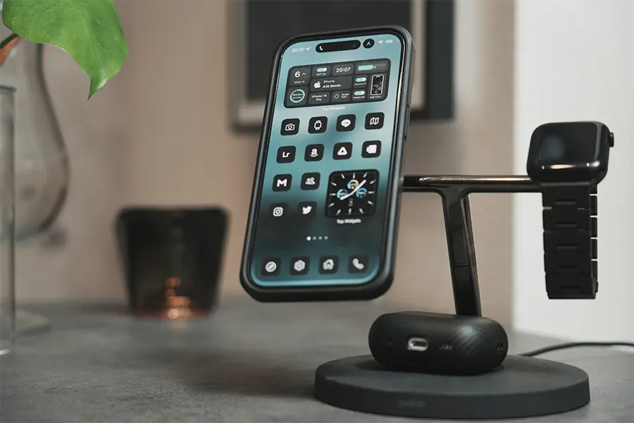 Belkin3-in-1 スタンド