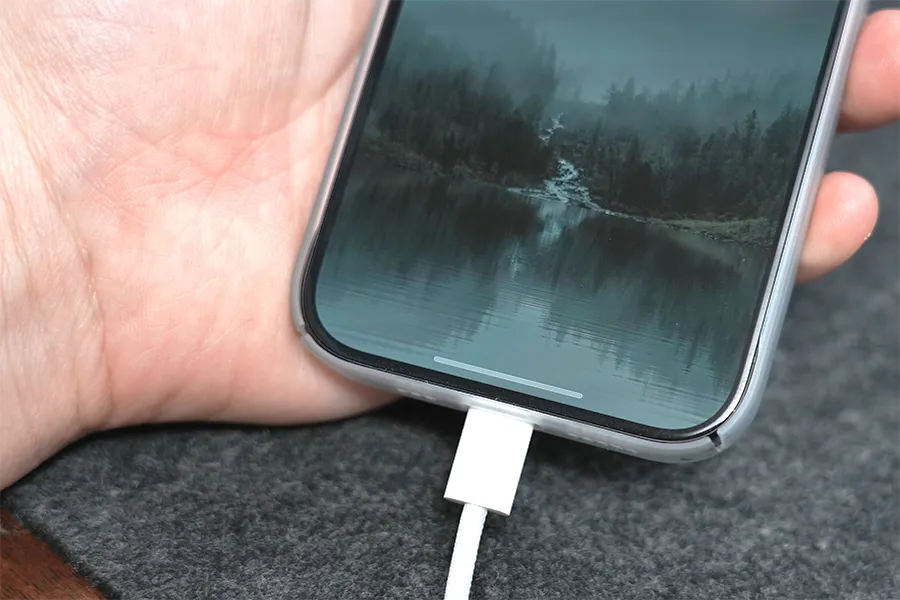 iPhoneUSB-Cケーブル