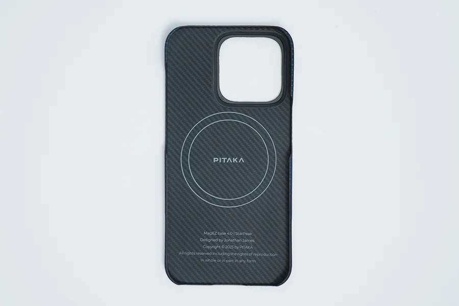 iPhone 15 Pro PITAKA StarPeakの山内川